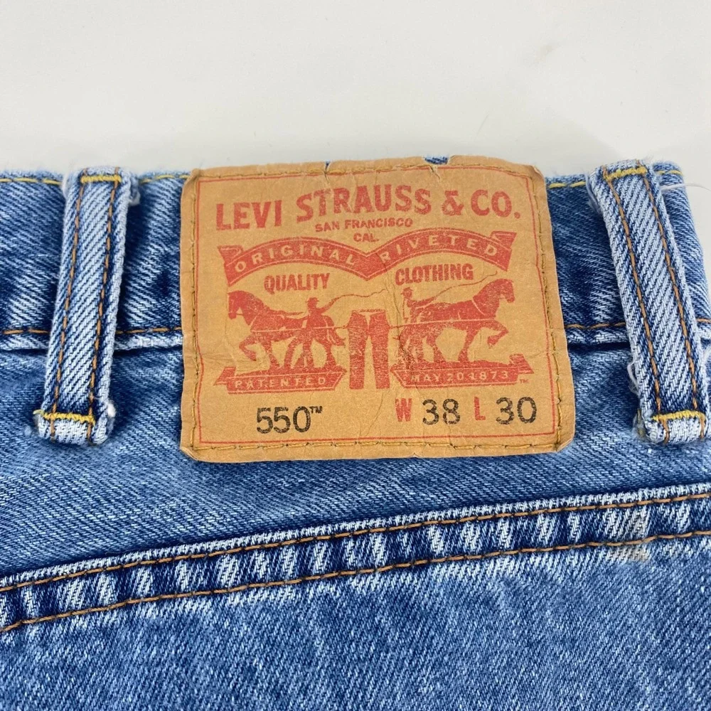 Levis 550 Relaxed Fit Jeans Mens 38x30 Blue Medium Wash Denim Pants